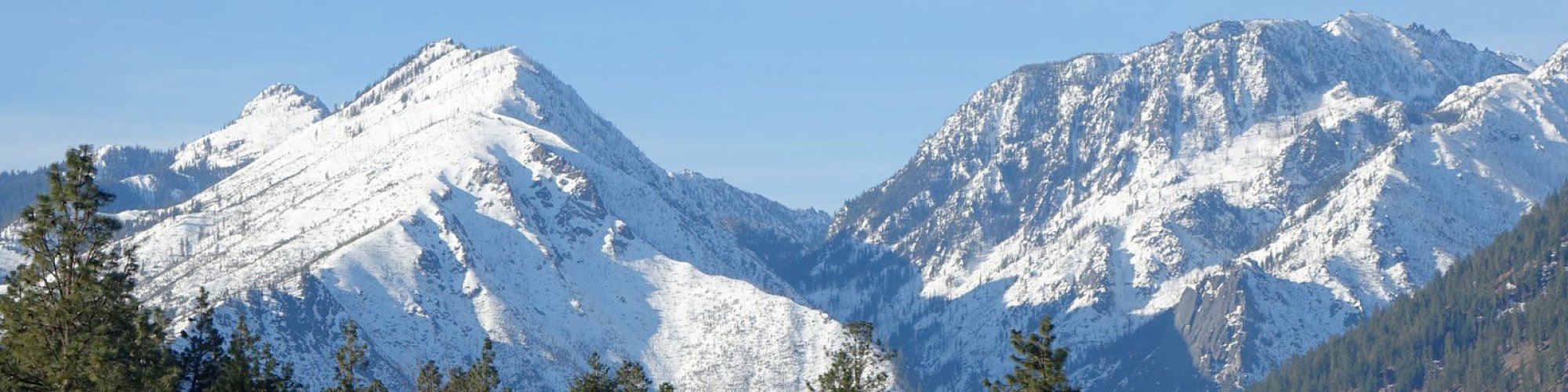 Snowy mountain view in Leavenworth, WA
